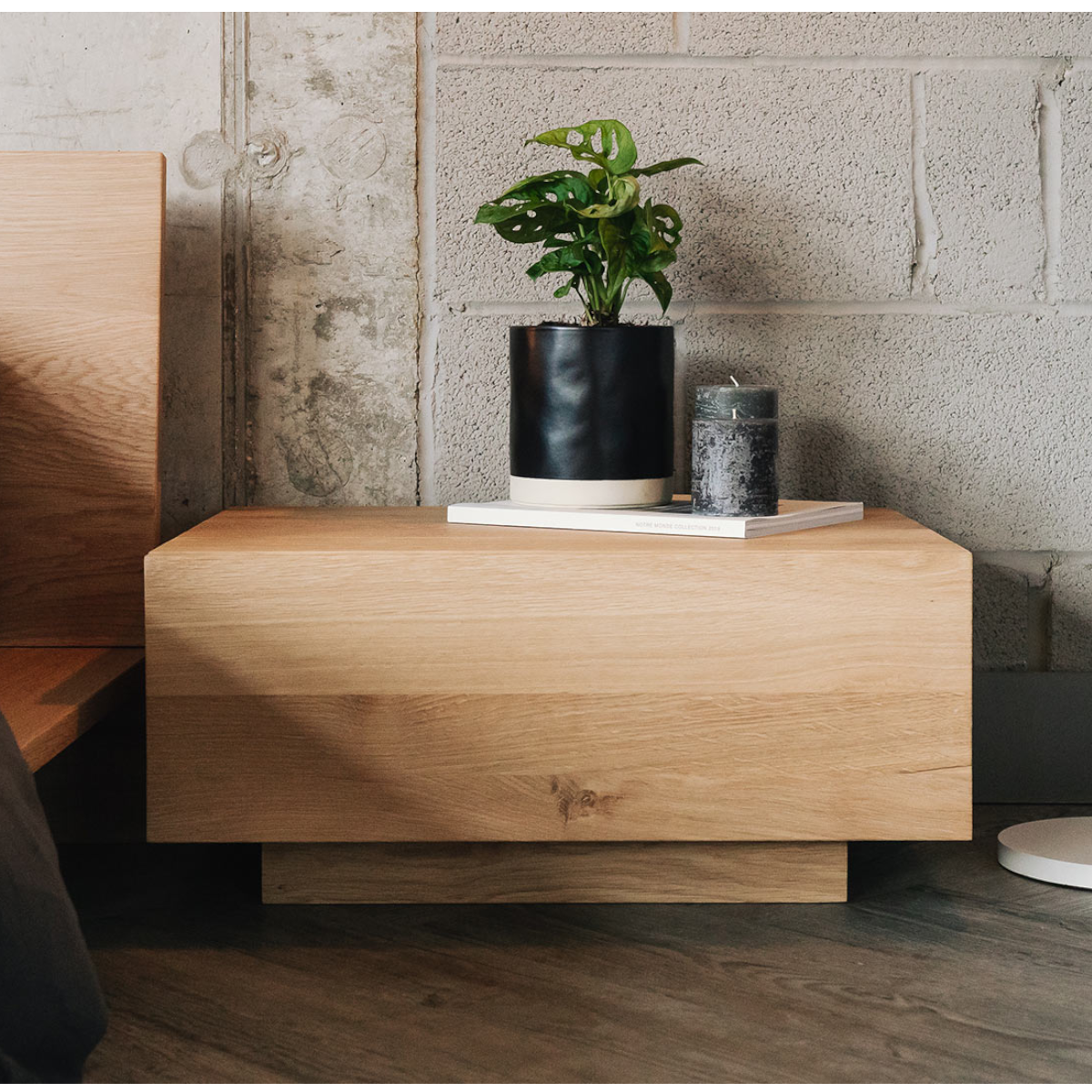 Bena Oak Wood Bedside Nismaaya Decor