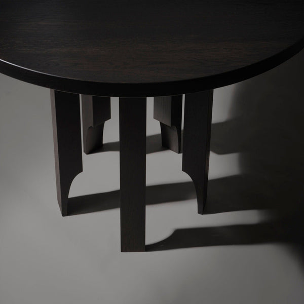 Acer Solid Oak Wood round Dining Table – Nismaaya Decor