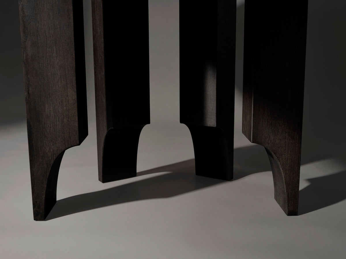 Acer Capsule Solid Oak Dining table