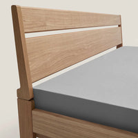 Akon White Oak Wood Bed