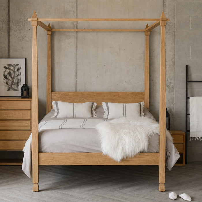 Aba Oak Wood Poster Bed