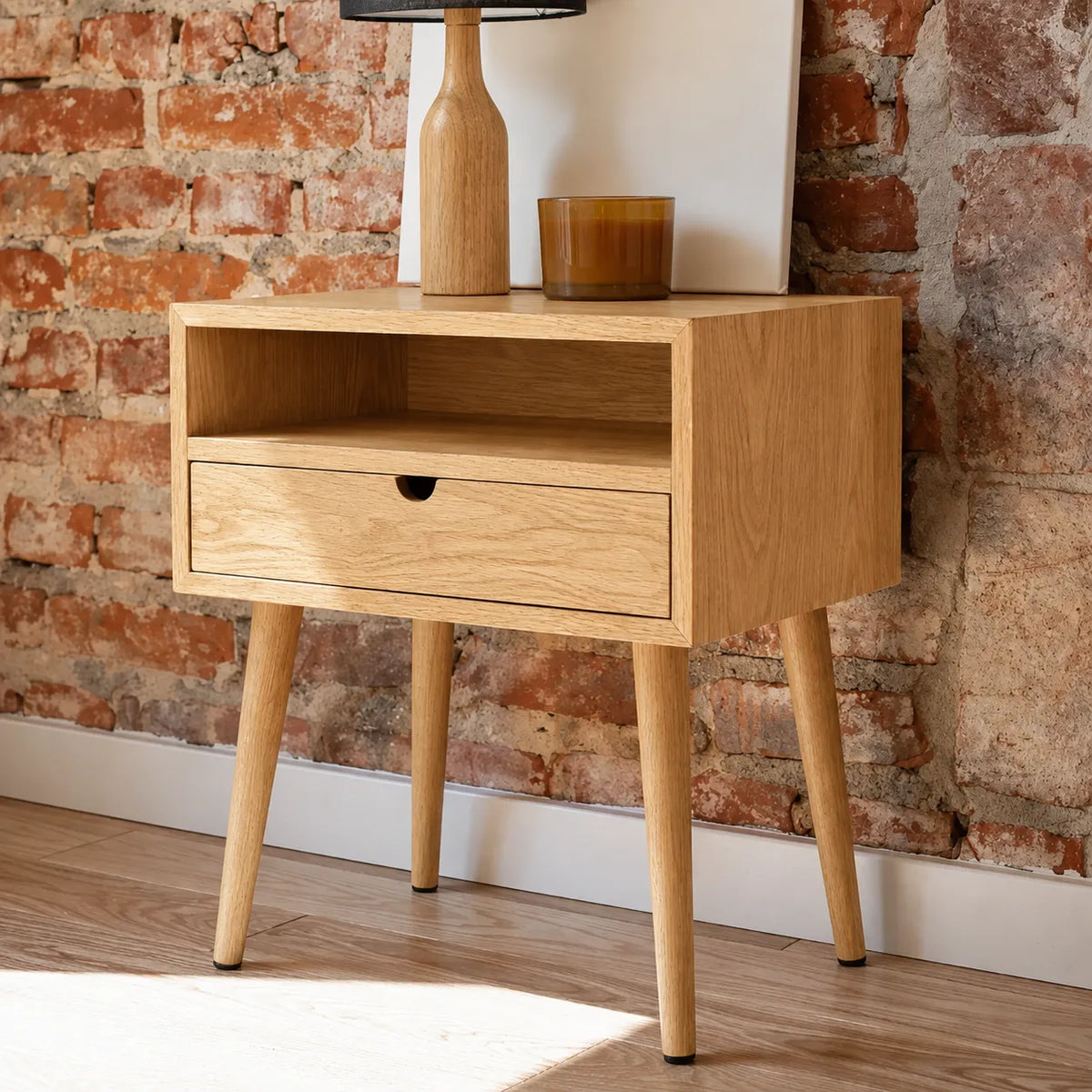 Faber Oak Wood Bedside