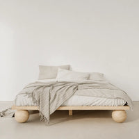 Elgin Oak Wood Bed