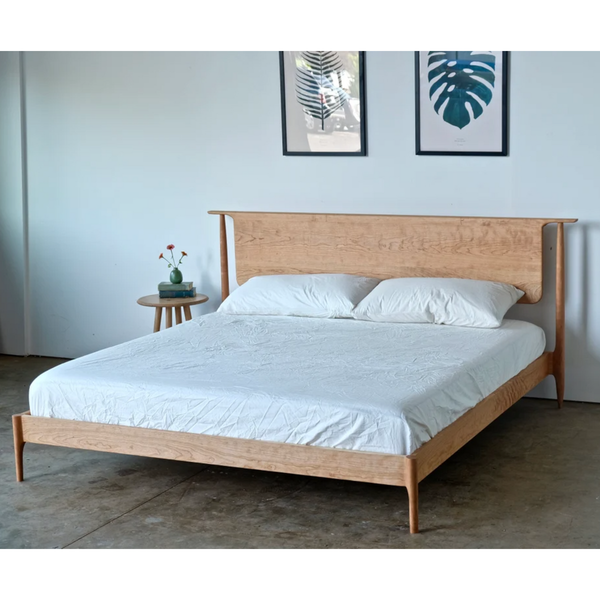 Acelin Oak Wood Bed - Stylish Oak Bed Frame with Natural Finish for Elegant Bedroom Spaces