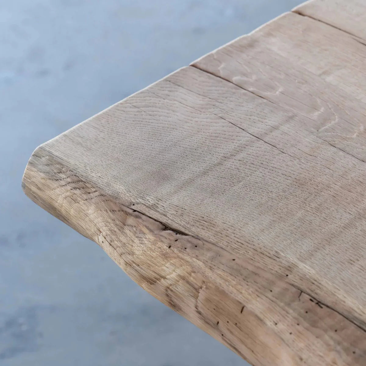 Aivar Oak Wood Dining Table