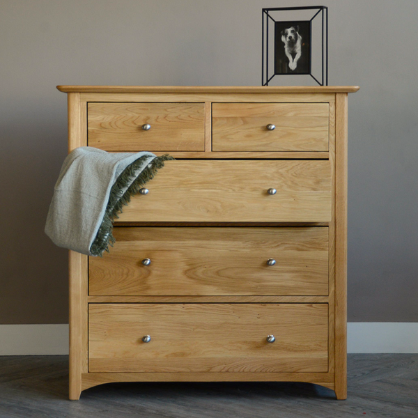 Aragon Oak Wood Chest of Drawers 1