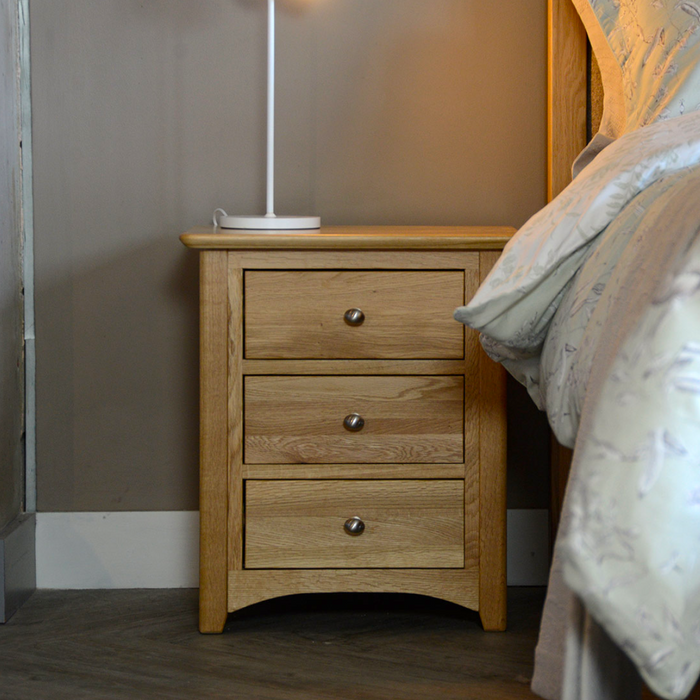 Benicio Oak Wood 3 Drawers Bedside 1