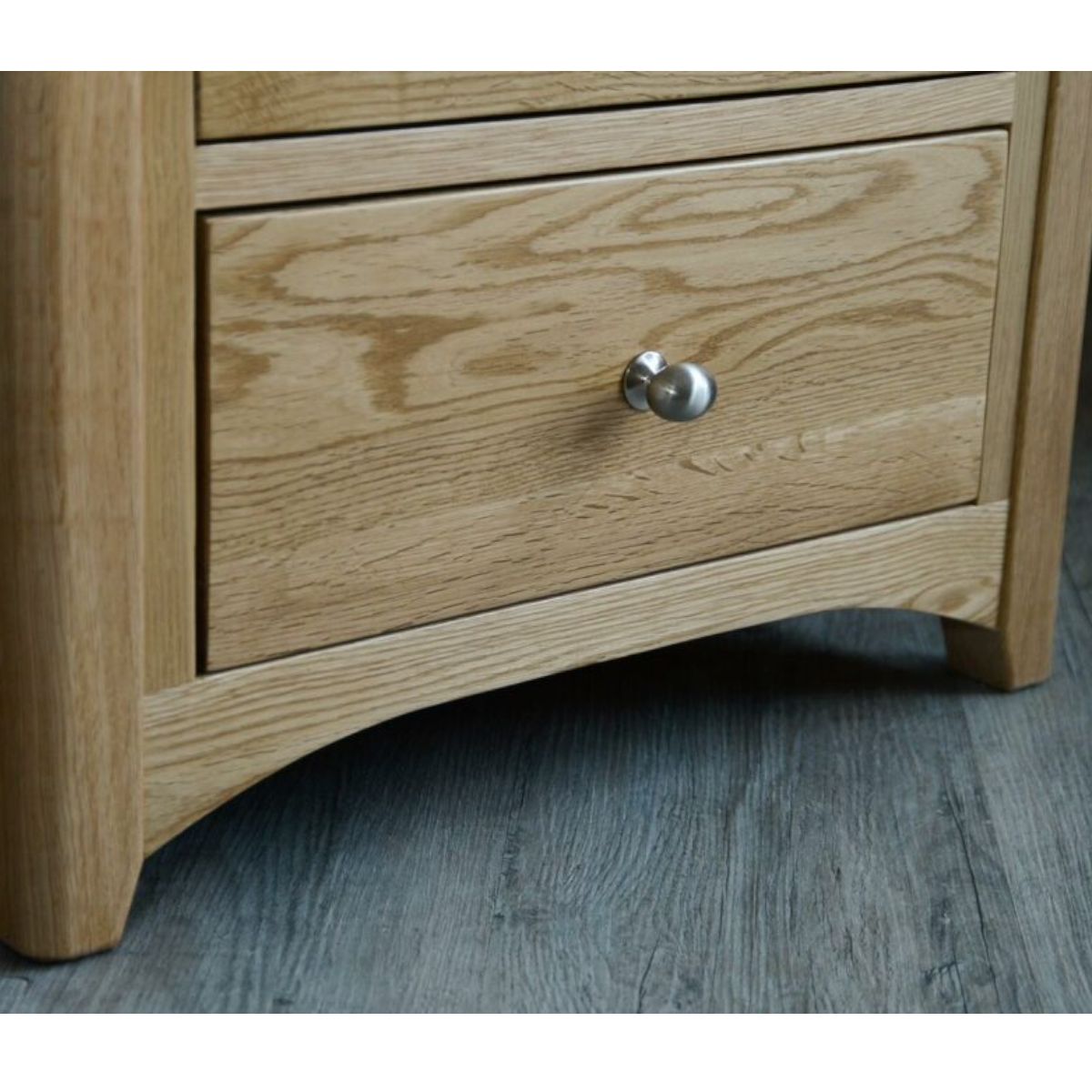 Cari Oak Wood Chest of 5 Drawers 4