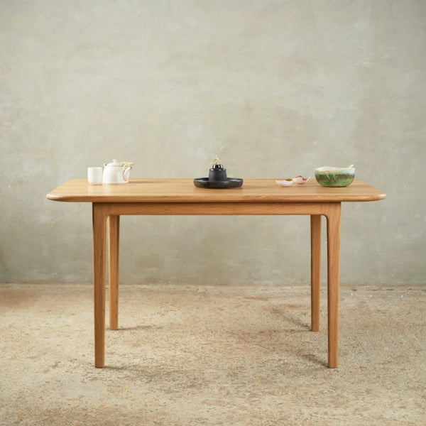 Nevra Oak Wood Dining Table 1