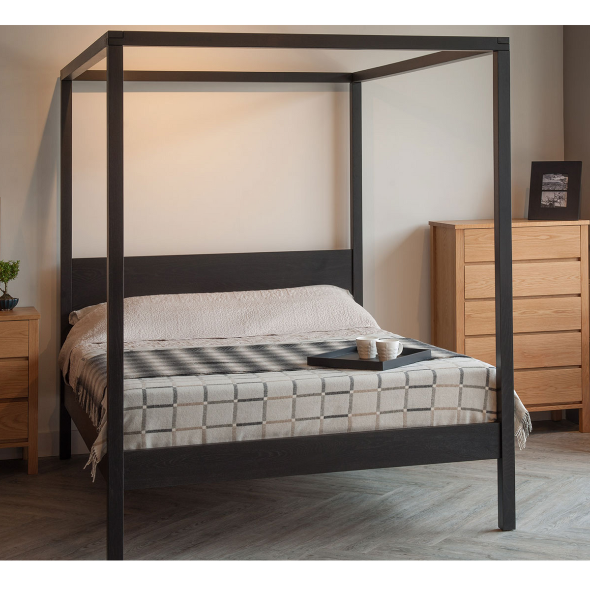 Aico Oak Wood Poster Bed