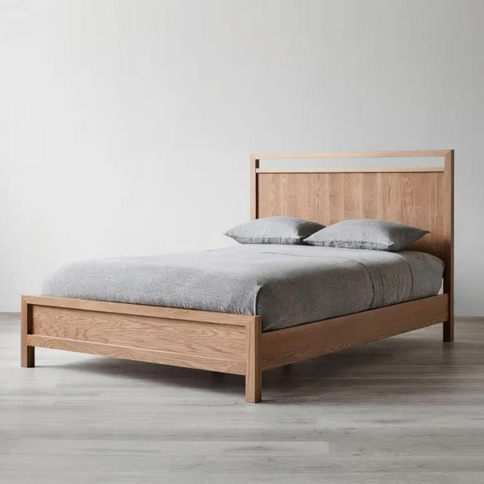 Aidric White Oak Wood Bed